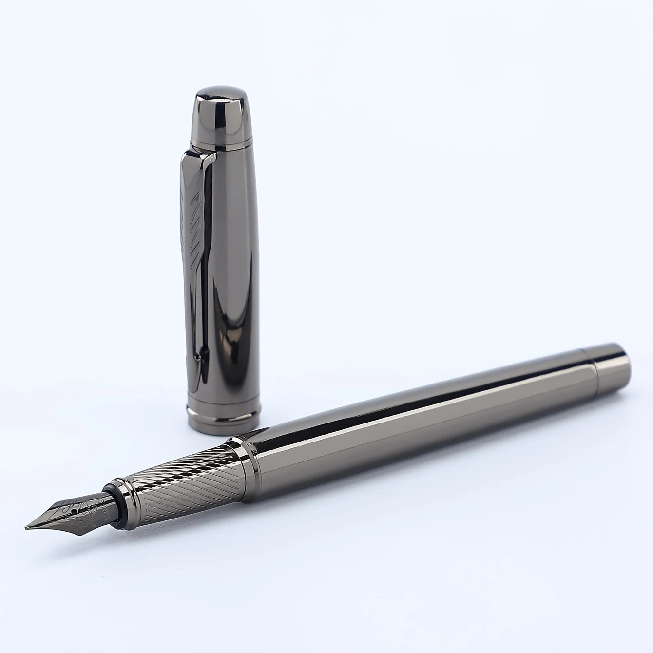 1Pc Silver Gray Luxury Metal Pen 0.5mm Iridium Tip for Office, School & Daily Writing