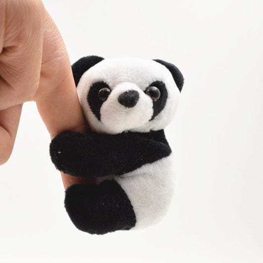 Kawaii Panda Plush Clip  9cm Soft Black & White Hugging Curtain Doll Toy