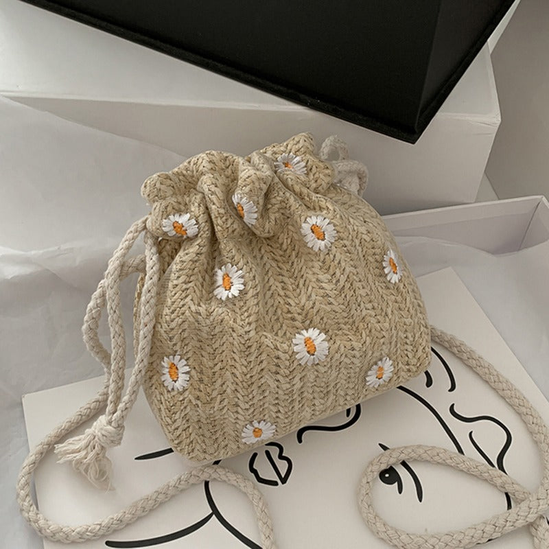 Straw Weave Rattan Bucket Bag – Women’s Summer Beach Shoulder Tote & Retro Mini Messenger Bag