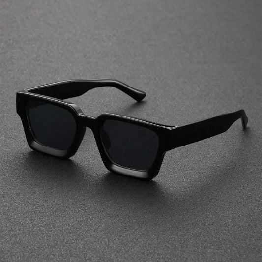 Unisex Plastic Square Frame Sunglasses – Stylish Street Photography & Beach Driving Accessories