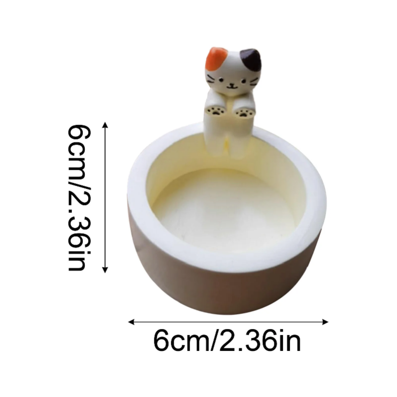 Cute Kitten Candle Holder  Creative Cat Candlestick for Aromatherapy & Home Decoration
